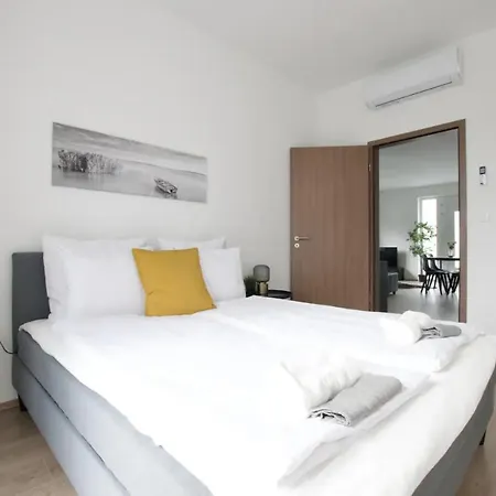 Family By Hi5 - Apartament Zamárdi