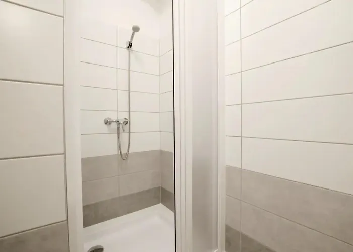 Family By Hi5 - * Zamardi